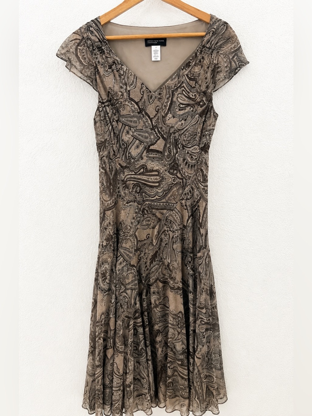 Jones New York 100% Silk Paisley Maxi Dress Size 14